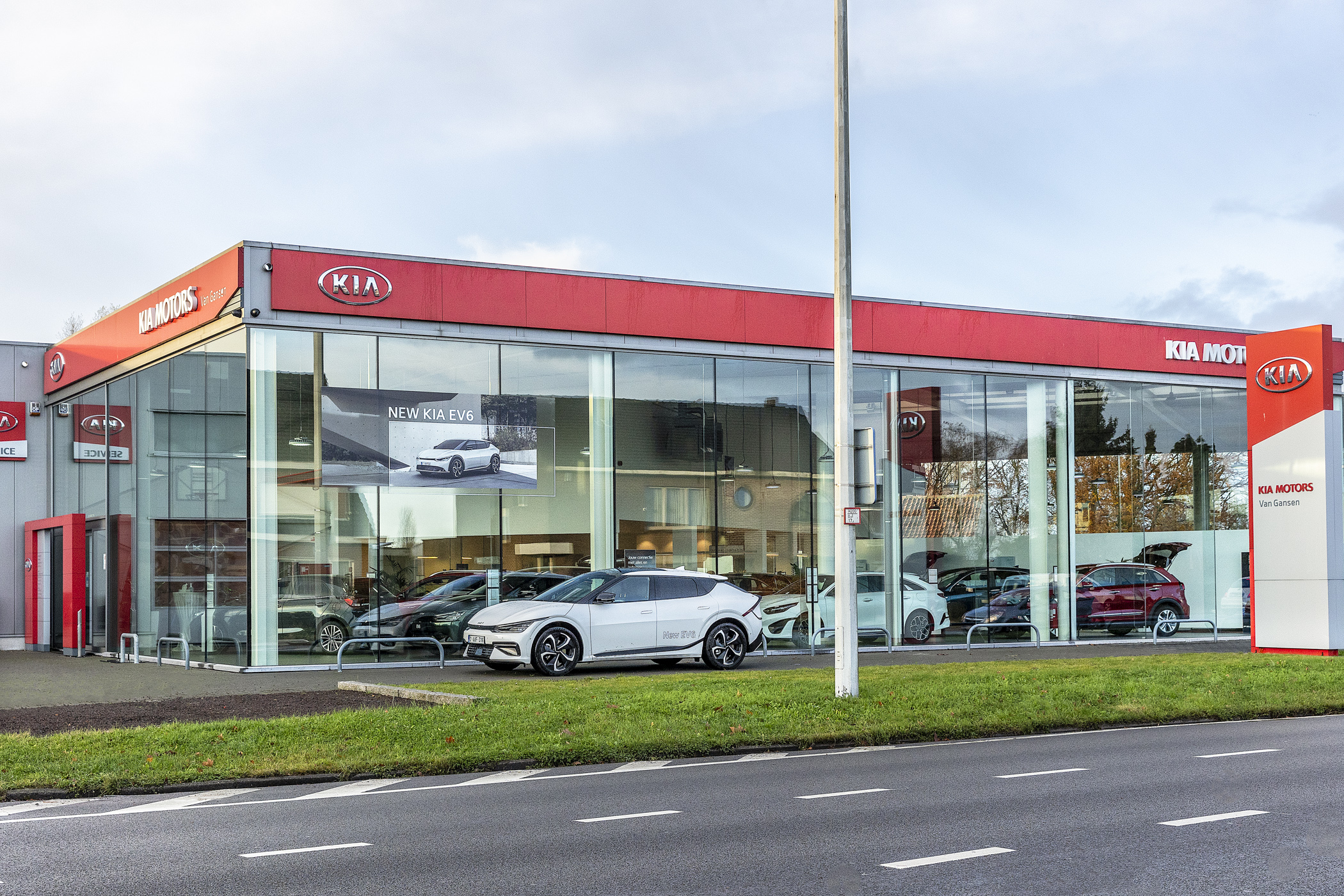 Felix Groep Uw Citroën, Peugeot & Kia dealer met vestigingen in